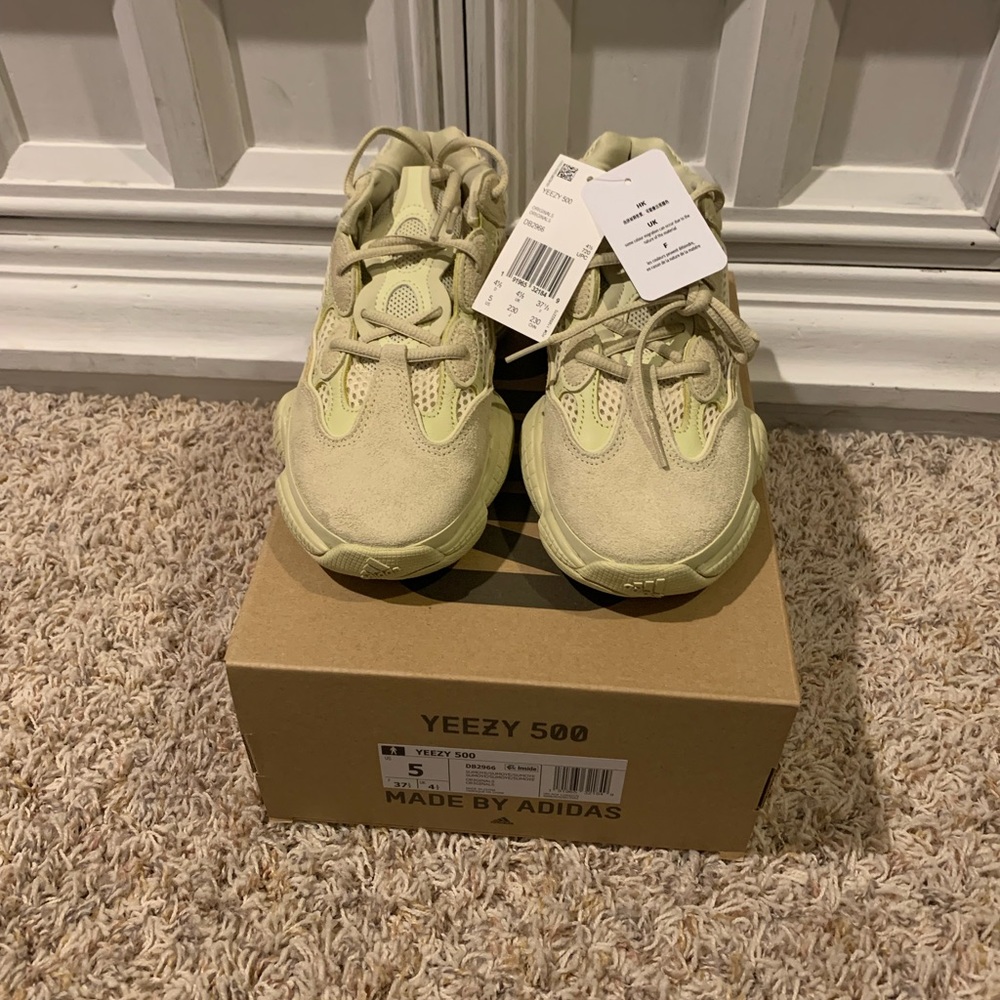 Yeezy boost 500 super moon yellow